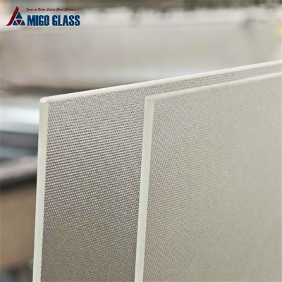 ต่ำ - กระจกพลังงานแสงอาทิตย์เหล็ก