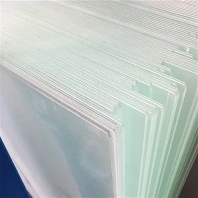 กระจกพลังงานแสงอาทิตย์เพื่อความปลอดภัย